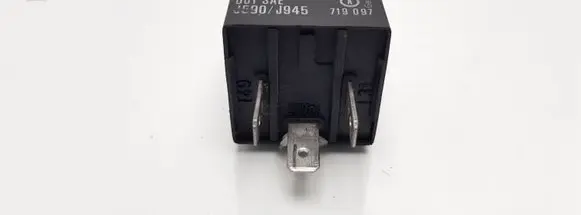 Volkswagen PASSAT B3 Other relay 191953227A