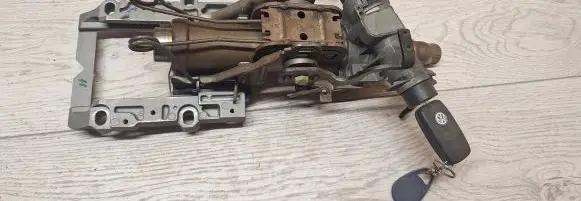 Volkswagen PASSAT B6 Steering wheel axle 3b0419502