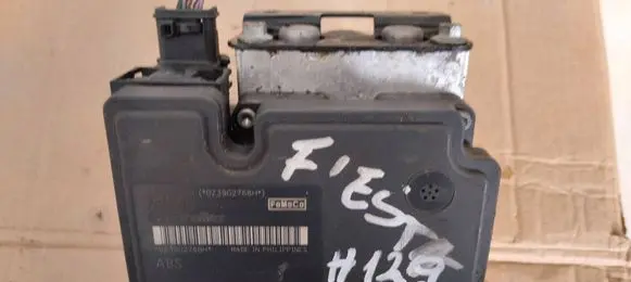 Ford Fiesta ABS Pump 8V512M110AD 06210213174