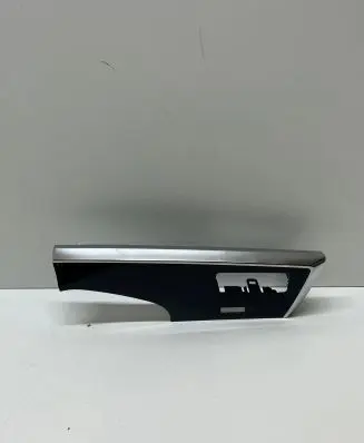 Audi Q7 4M Air intake duct part 4M8857237