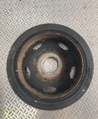 Citroen C4 II Crankshaft pulley 126011E