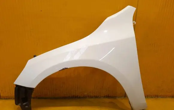 Volvo V60 Fender