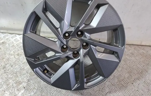 Peugeot 408 II R17 alloy rim 9844304380