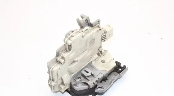 Audi A3 S3 8V Rear door lock 4G0839016