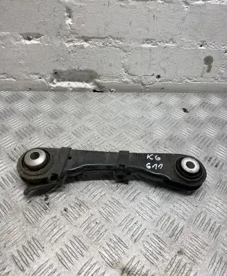 BMW 7 G11 G12 Rear control arm 6867537