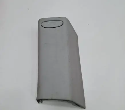 (C) pillar trim