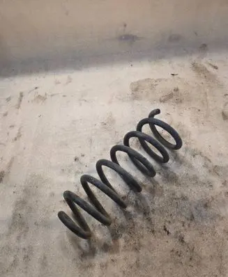 Audi A8 S8 D2 4D Rear coil spring 