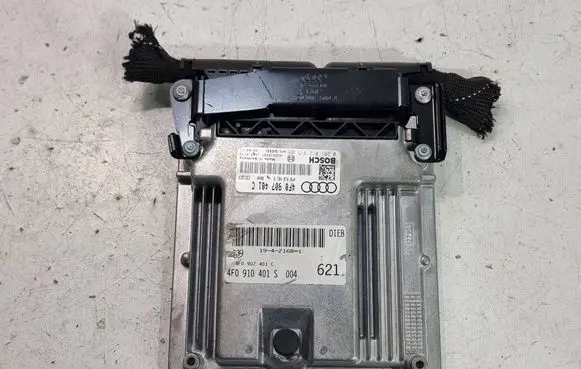 Audi A6 S6 C6 4F Engine control unit/module 4F0907401C 4F0910401S 0281012915