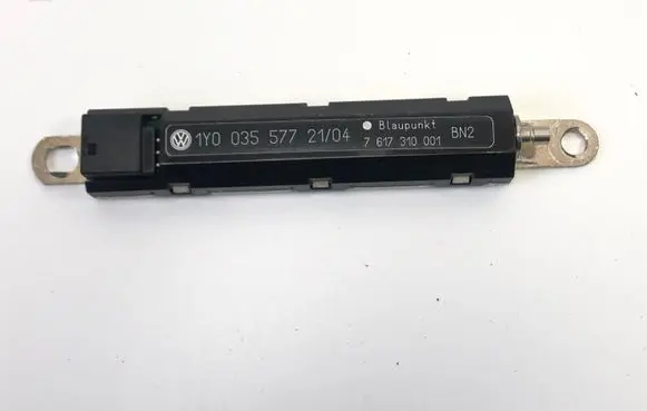 Volkswagen New Beetle Aerial antenna amplifier 1Y0035577 7617310001