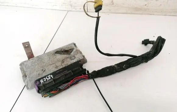 Nissan Murano Z50 LP gas control unit module E8110R004594