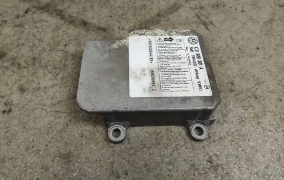 Skoda Fabia Mk1 (6Y) Airbag control unit/module 1C0909601A