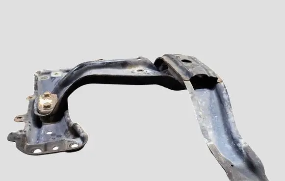 Subaru Outback Gearbox mounting bracket