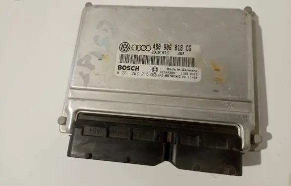 Audi A6 S6 C5 4B Engine control unit/module 4B0906018CG 0261207215