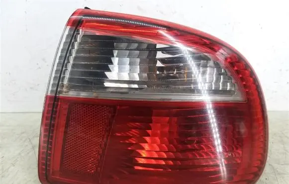 Seat Toledo II (1M) Rear/tail lights 1M5945096B