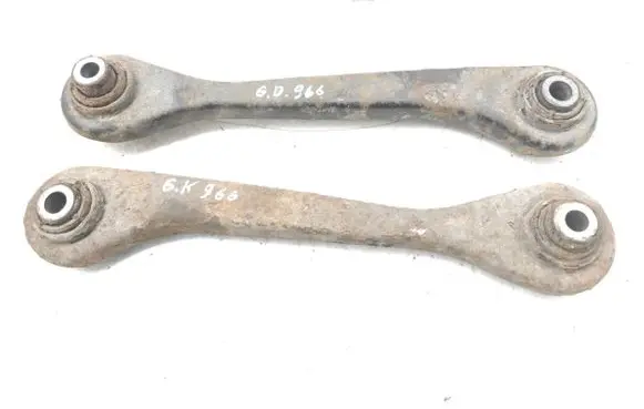 Rear control arm
