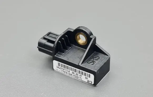 Honda Civic Airbag deployment crash/impact sensor 77970SNAA320M1