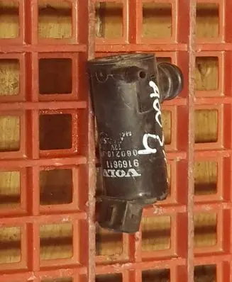 Volvo XC90 Windscreen/windshield washer pump 9169611