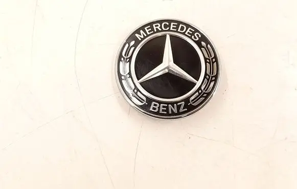 Mercedes-Benz GLC X253 C253 Manufacturer badge logo/emblem 0008171601 A0008171601