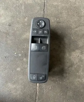 Mercedes-Benz A W169 Quarter vent window switch 1698206510