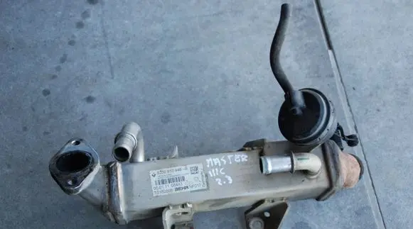Renault Master III EGR valve cooler 8200910446