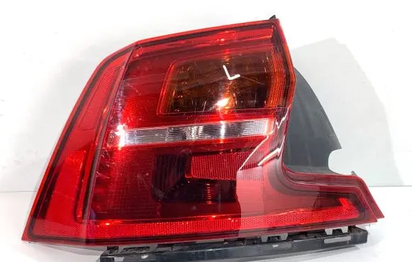 Volvo S90, V90 Rear/tail lights 31698712