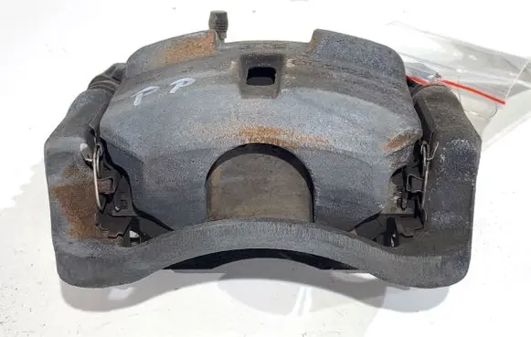 Nissan Qashqai Front brake caliper 