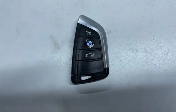 BMW X2 F39 Ignition key/card