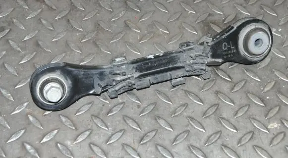 BMW 2 F22 F23 Rear upper control arm/wishbone 6792543
