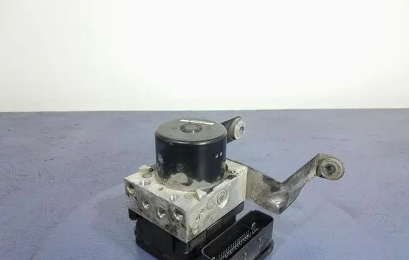Ford Grand C-MAX ABS Pump BV61-2C405-AL