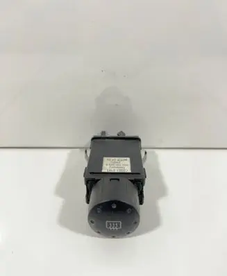 Audi TT Mk1 Windscreen/window heater switch 8N0941503B PA66GF30