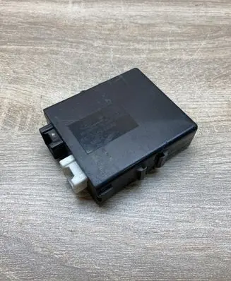 Hyundai Santa Fe Window wiper relay 9875026000 139103010
