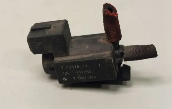 BMW 3 E90 E91 Turbo solenoid valve 7810831