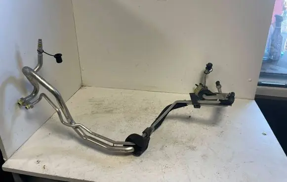 Volvo S60 Air conditioning (A/C) pipe/hose 31267980