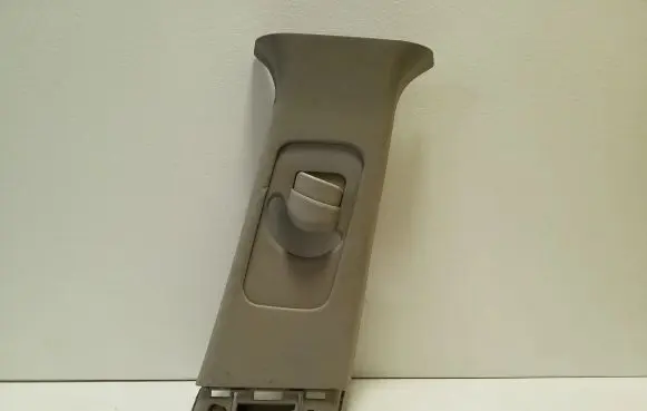 KIA Rio (B) pillar trim (top) 858411W010 858421W010