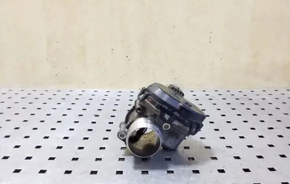 Peugeot 308 Throttle valve 9807238580 V29039645
