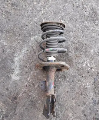 Toyota Avensis T270 Front shock absorber with coil spring