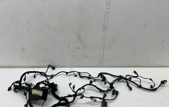Mercedes-Benz C W205 Engine installation wiring loom A2641503301 A2640102603