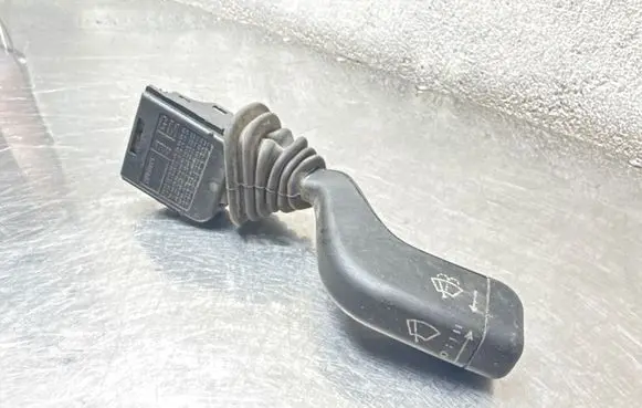 Opel Astra G Wiper control stalk 90124931 90221175 90243393