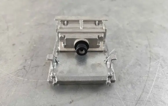 Windshield/windscreen camera