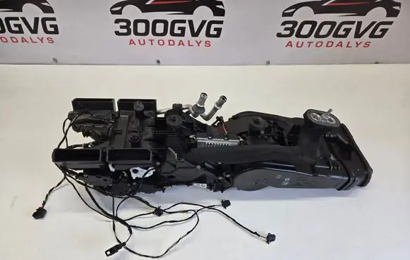 Audi Q7 4M Interior heater climate box assembly 4M0820004