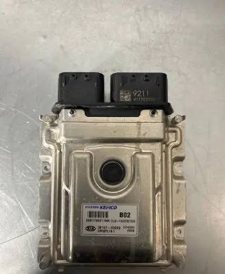 KIA Picanto Engine control unit/module 3910703202 1074208X 9001190211KK
