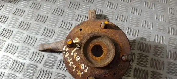 Hyundai Sonata Front wheel hub