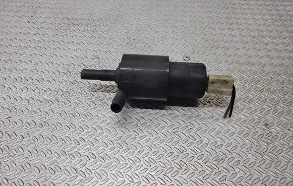 Mercedes-Benz Vito Viano W638 Headlight washer pump 