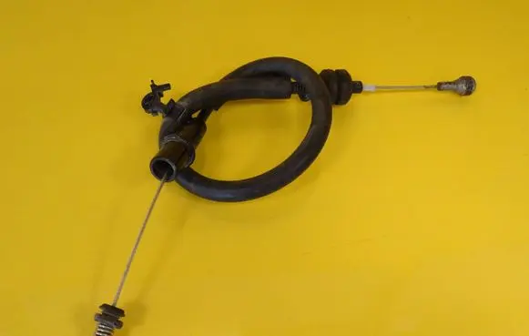 Opel Vectra B Throttle cable 9157300 9157300WT