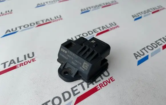 BMW 2 F45 Glow plug pre-heat relay 8513152 7822097 12218513152