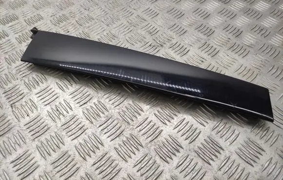 Citroen C4 Grand Picasso Rear door glass trim molding 9677080780