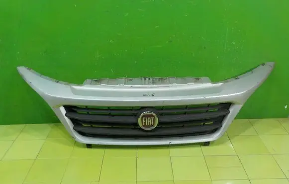 Fiat Ducato Front bumper upper radiator grill XP204