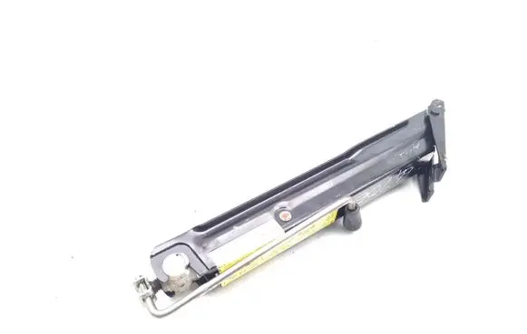 Mercedes-Benz ML W164 Lift Jack A1645800018
