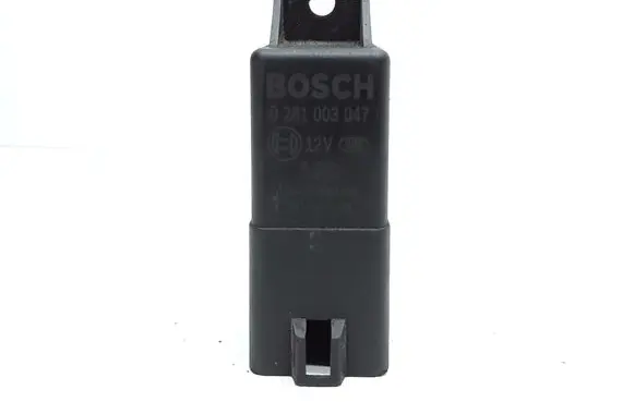 Volvo V70 Glow plug pre-heat relay 31342686 0281003047