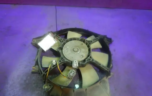 Mazda 323 Fan set 1227506660